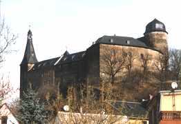 Burg Mylau / Vogtland vom Wanderweg zum mittleren Göltzschtal aus gesehen